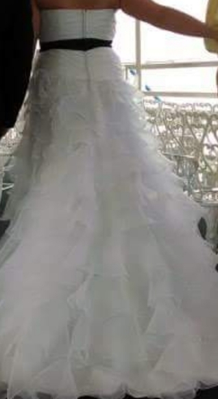 Unique!!! High-Low Cut, Strapless Sweetheart, Wedding dress - Picture 2 of 5